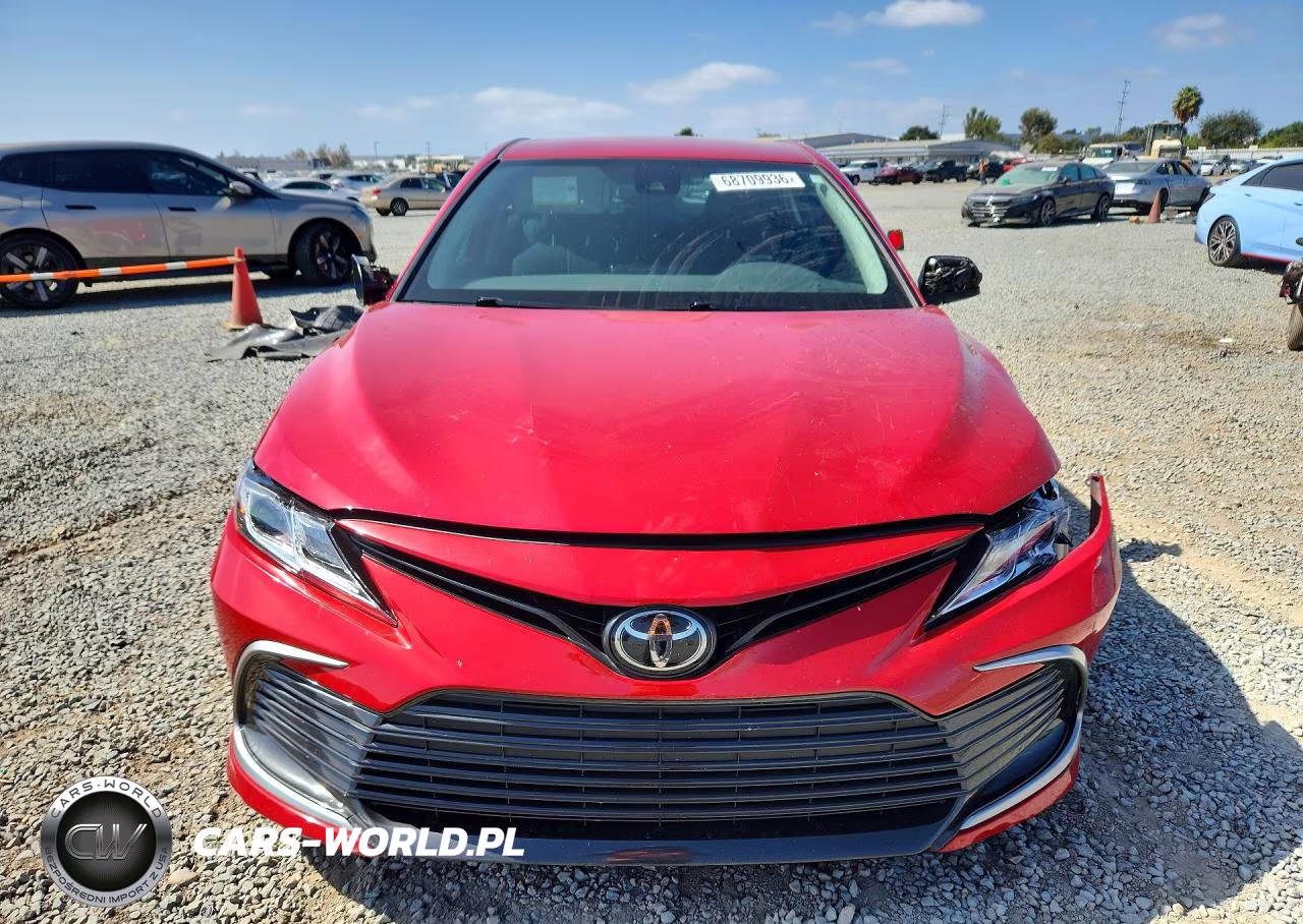 2024 Toyota Camry Le VIN:4T1C11AK1RU264619 - 5