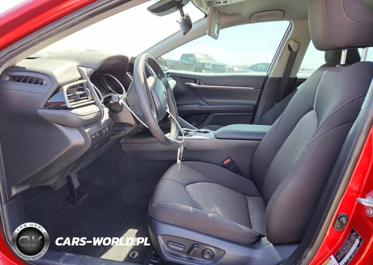 2024 Toyota Camry Le VIN:4T1C11AK1RU264619 - 7