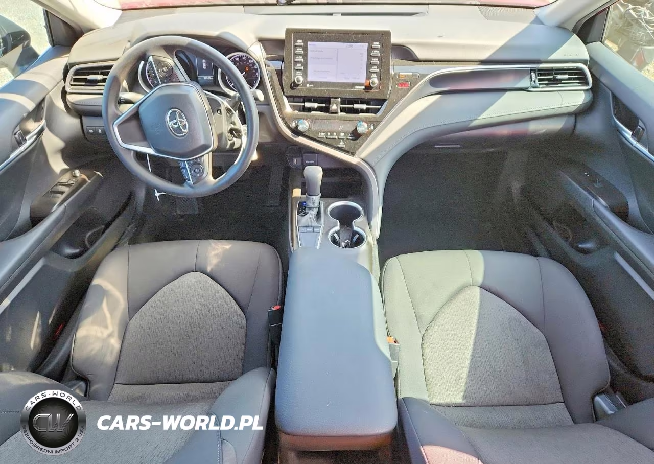 2024 Toyota Camry Le VIN:4T1C11AK1RU264619 - 8