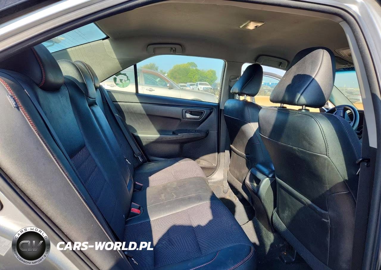 2017 Toyota Camry Se VIN:4T1BF1FK9HU349339 - 10