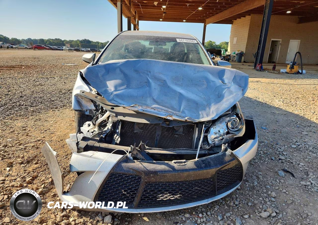 2017 Toyota Camry Se VIN:4T1BF1FK9HU349339 - 5