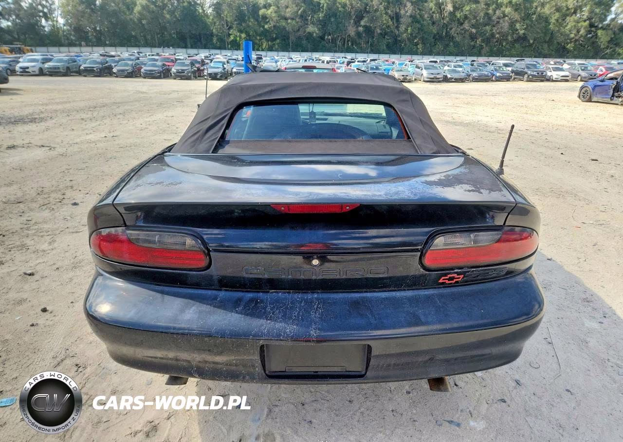 1995 Chevrolet Camaro Z28 VIN:2G1FP32P1S2209730 - 6