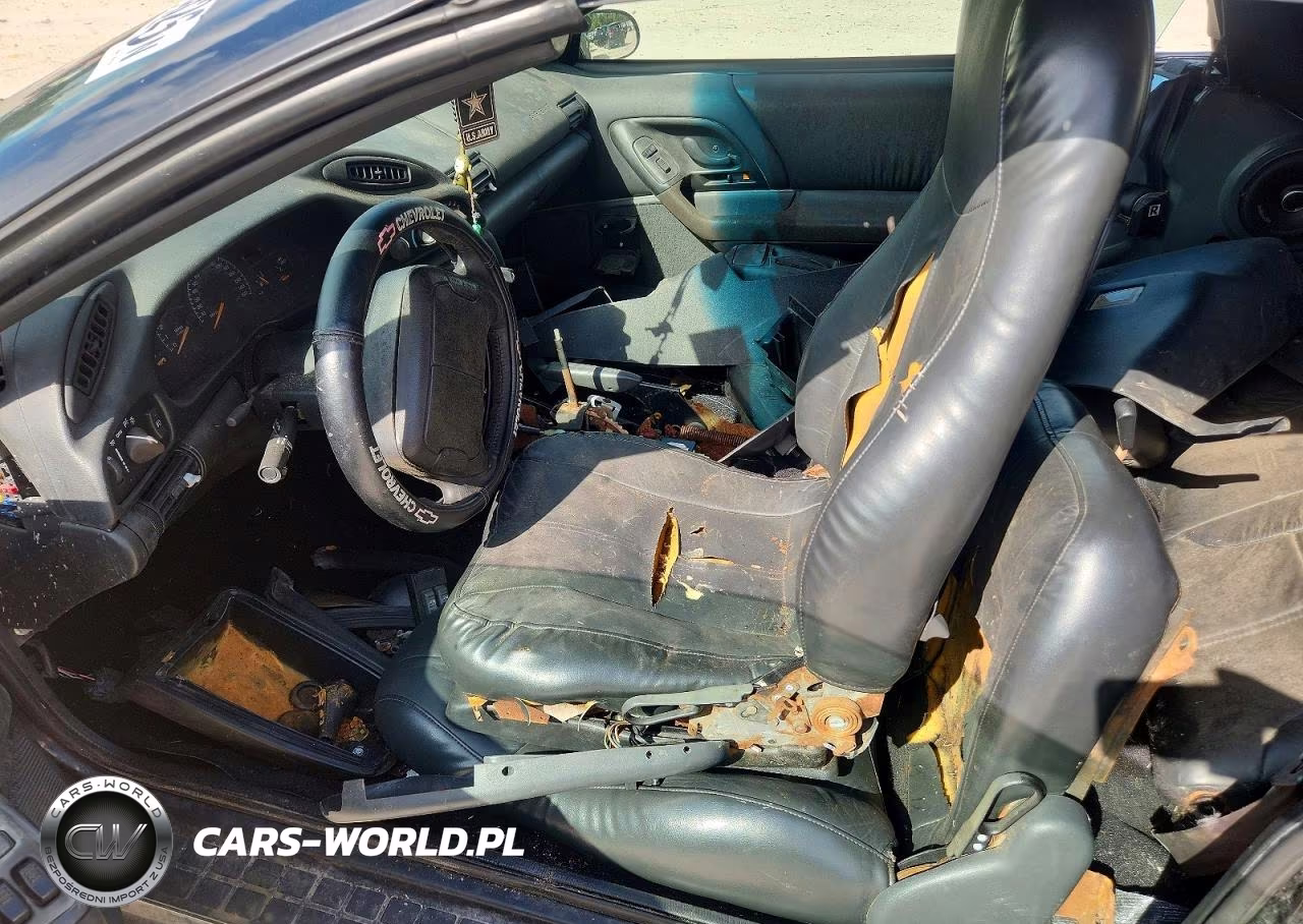 1995 Chevrolet Camaro Z28 VIN:2G1FP32P1S2209730 - 7