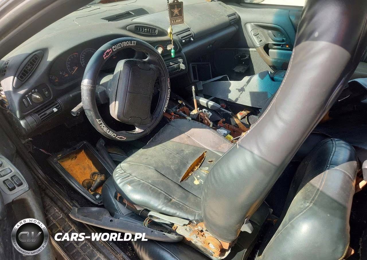 1995 Chevrolet Camaro Z28 VIN:2G1FP32P1S2209730 - 8