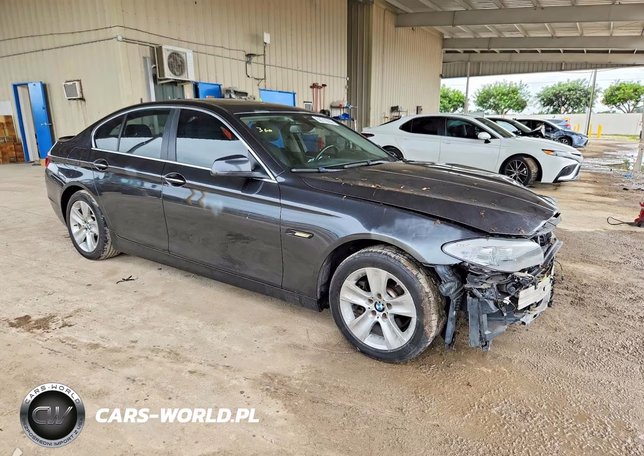 2013 BMW 528 I VIN:WBAXG5C56DD229342 - 4