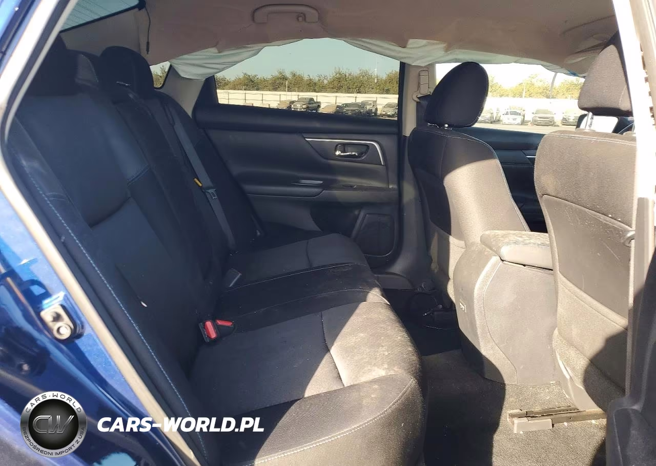 2017 Nissan Altima 2.5 Sr VIN:1N4AL3AP1HC159084 - 10