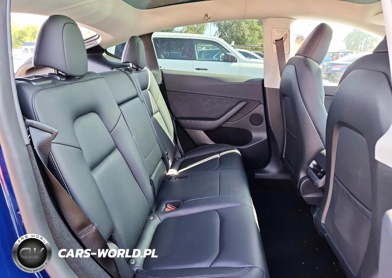 2023 Tesla Model Y VIN:7SAYGDEE7PA029730 - 11