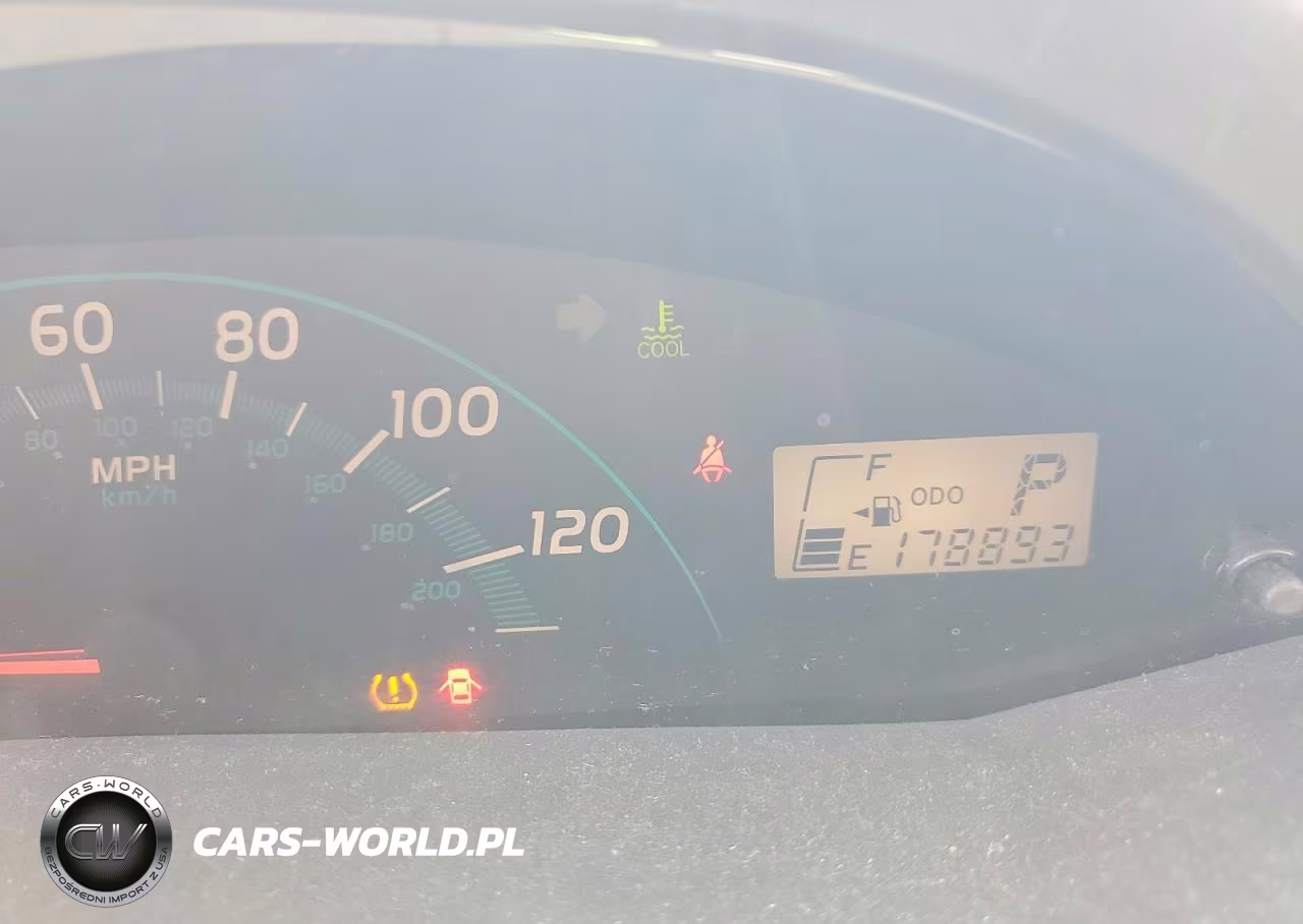 2008 Toyota Yaris Base VIN:JTDJT923485213538 - 9