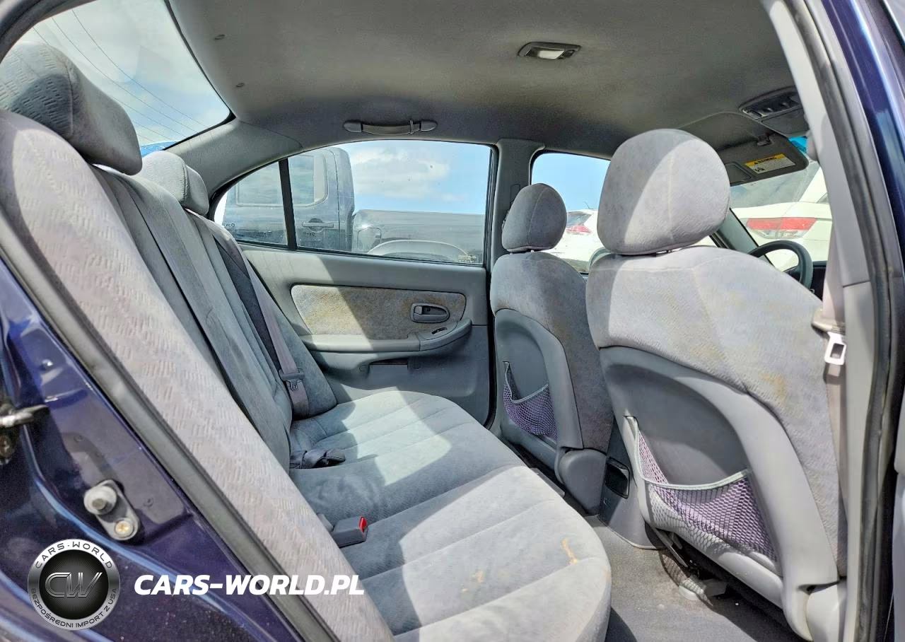 2005 Hyundai Elantra Gls VIN:KMHDN46D45U192376 - 10