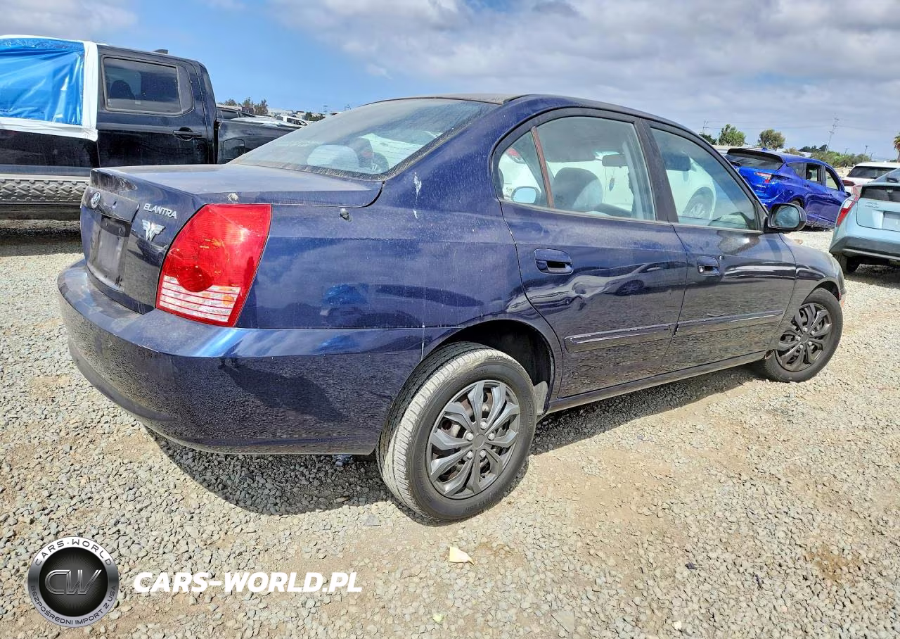 2005 Hyundai Elantra Gls VIN:KMHDN46D45U192376 - 3