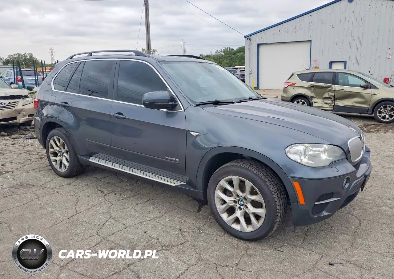 2013 BMW X5 xDrive35I VIN:5UXZV4C5XD0G52770 - 4