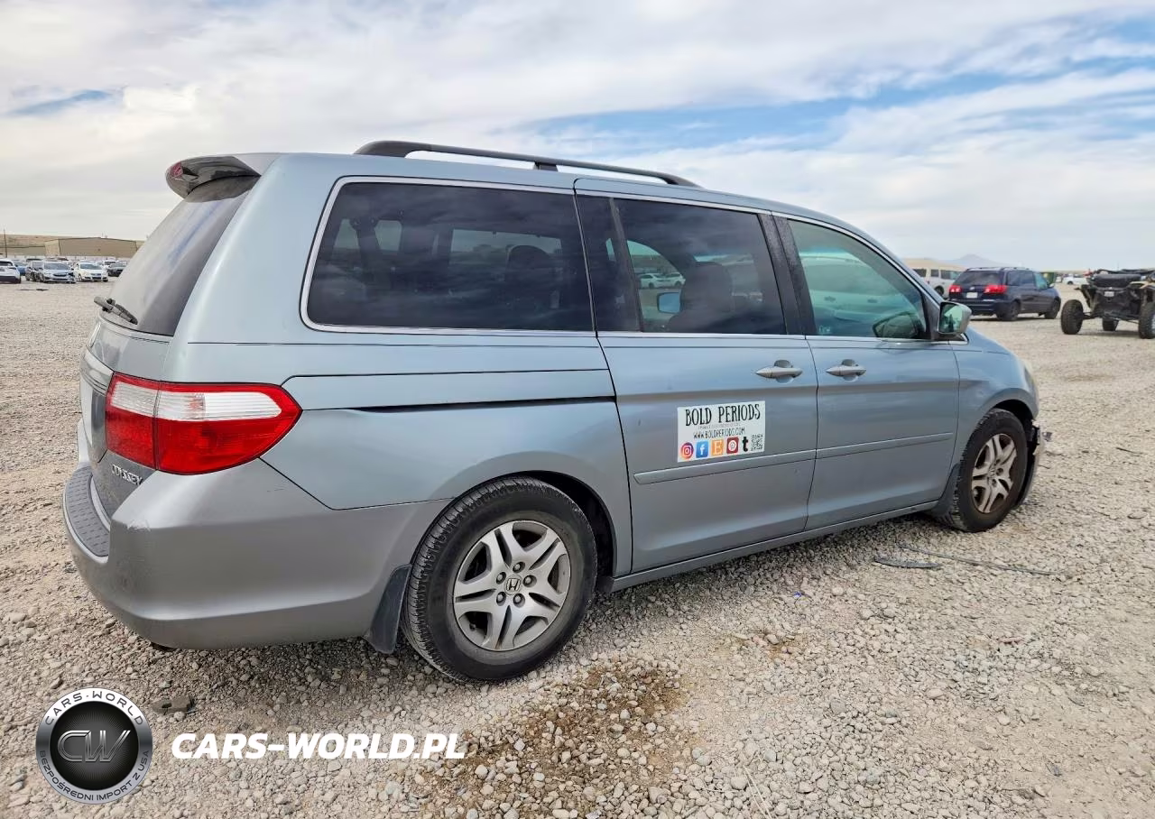 2005 Honda Odyssey Ex VIN:5FNRL38485B065808 - 3
