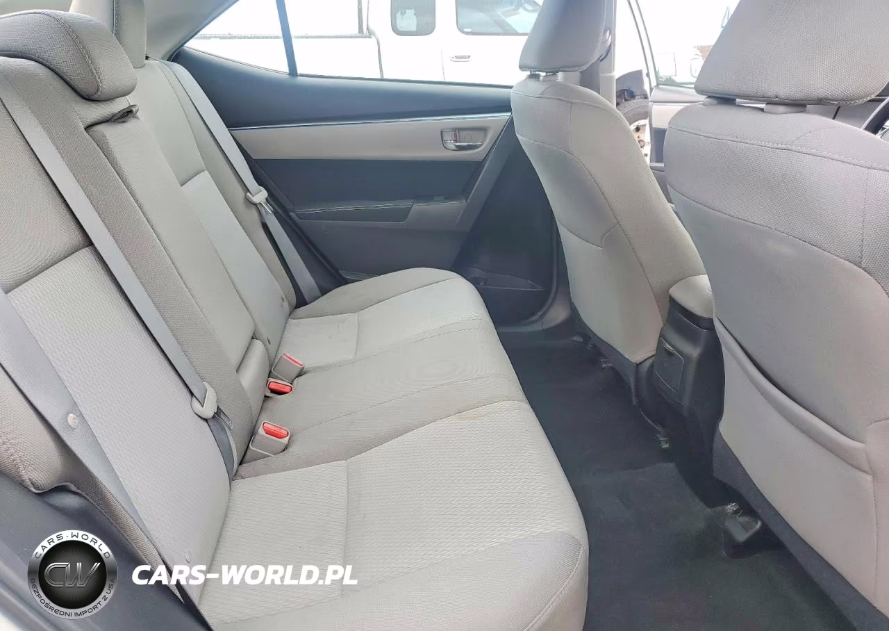 2016 Toyota Corolla Le VIN:5YFBURHE0GP446666 - 10