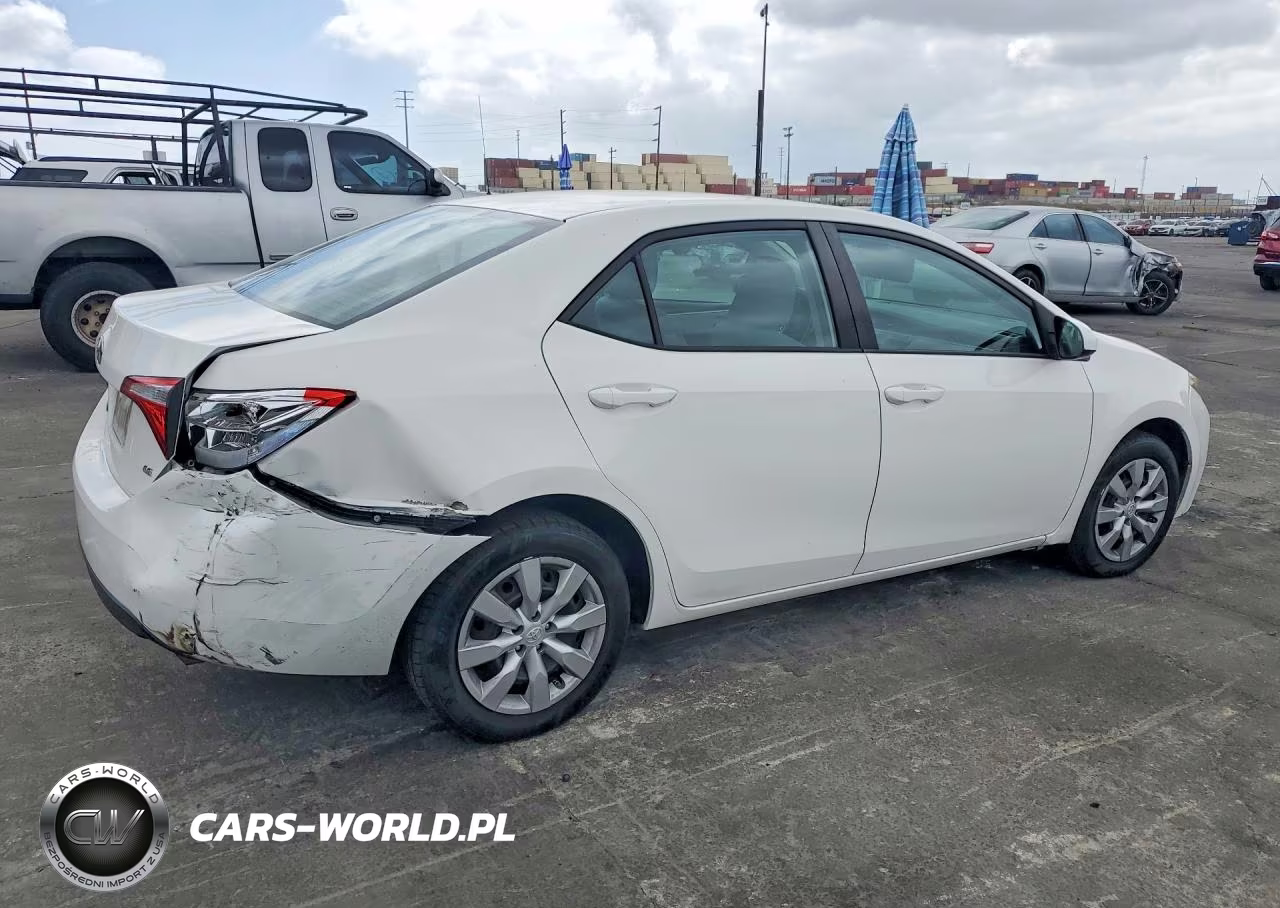 2016 Toyota Corolla Le VIN:5YFBURHE0GP446666 - 3