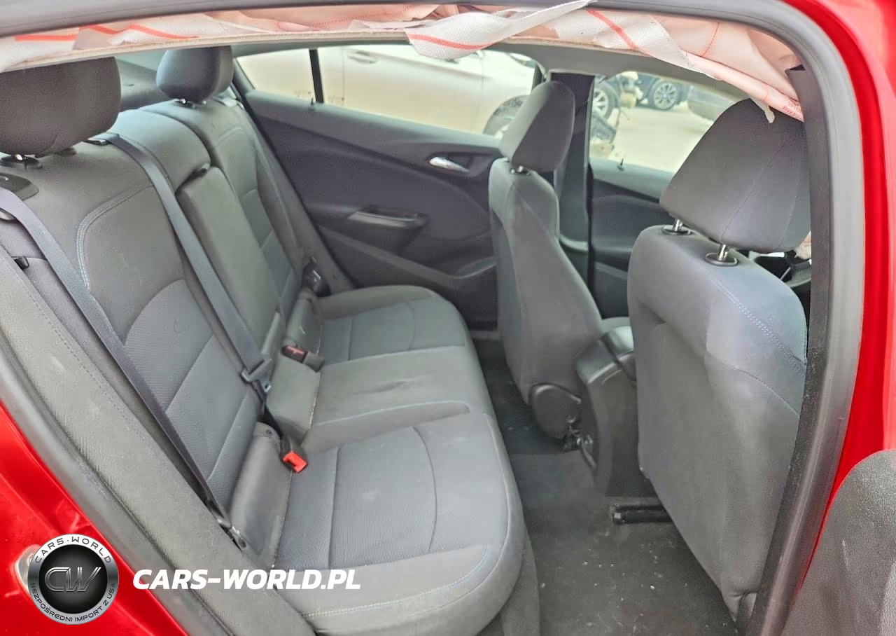 2019 Chevrolet Cruze Lt VIN:1G1BE5SM1K7116821 - 10