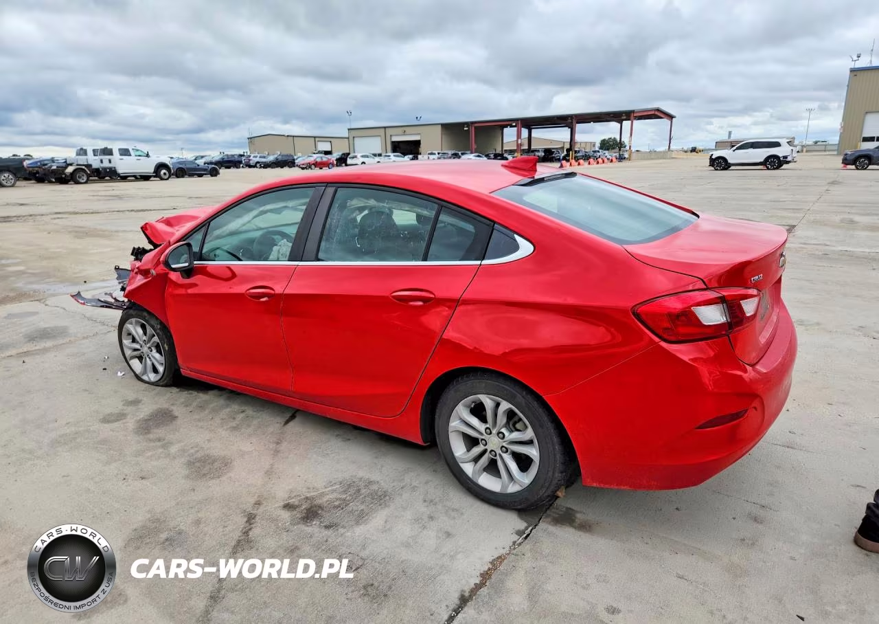 2019 Chevrolet Cruze Lt VIN:1G1BE5SM1K7116821 - 2