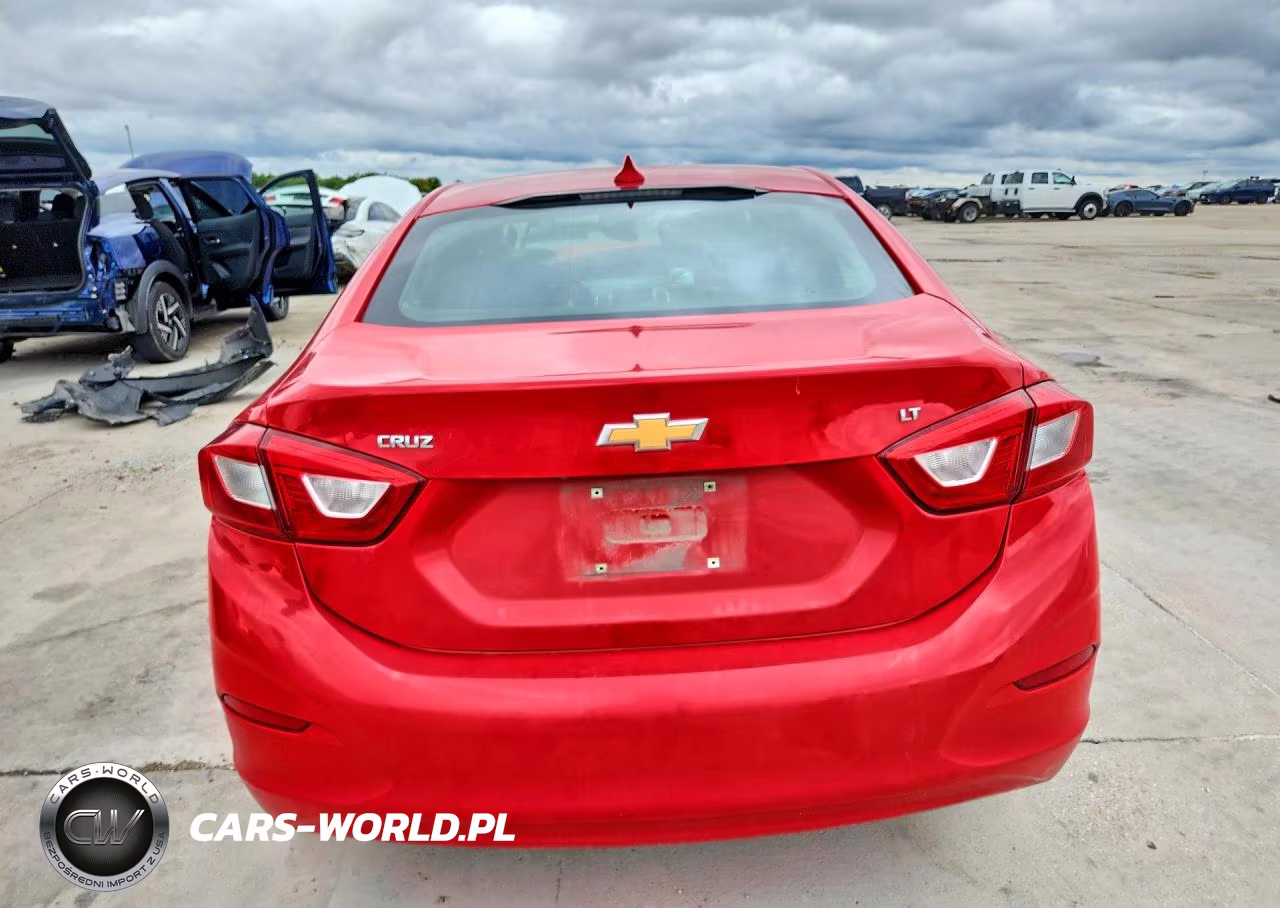 2019 Chevrolet Cruze Lt VIN:1G1BE5SM1K7116821 - 6