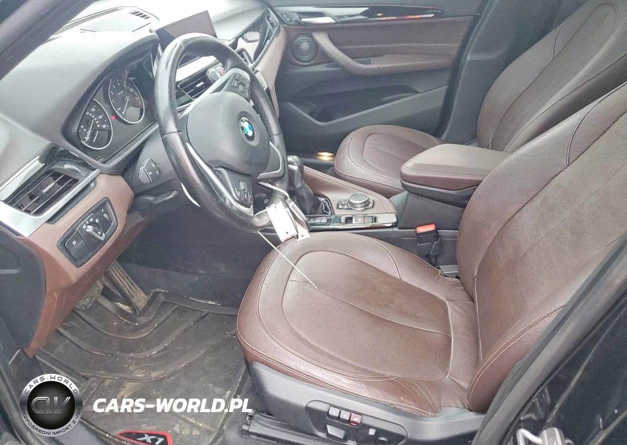 2016 BMW X1 xDrive28I VIN:WBXHT3C38G5E48216 - 7