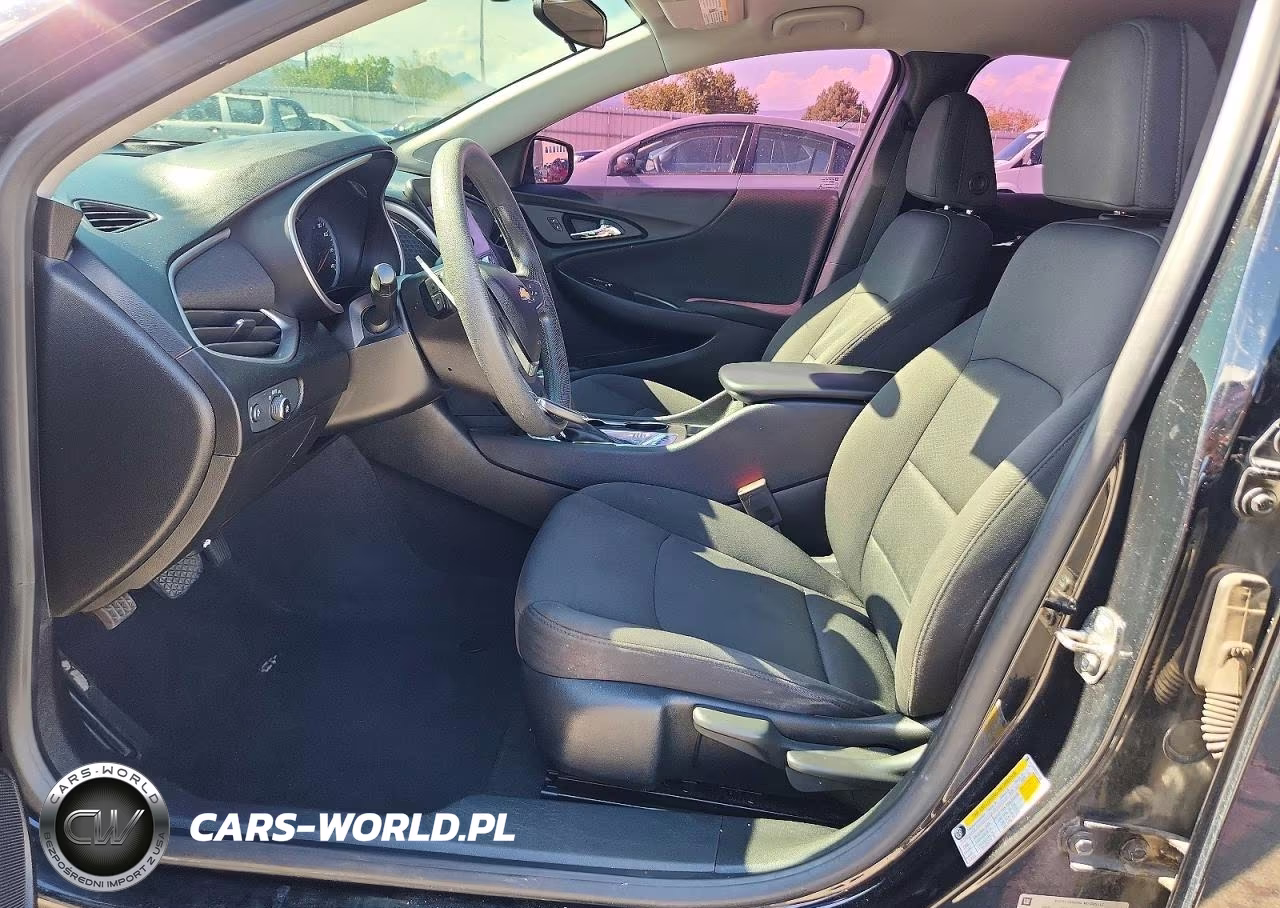 2019 Chevrolet Malibu Ls VIN:1G1ZB5ST2KF124737 - 7