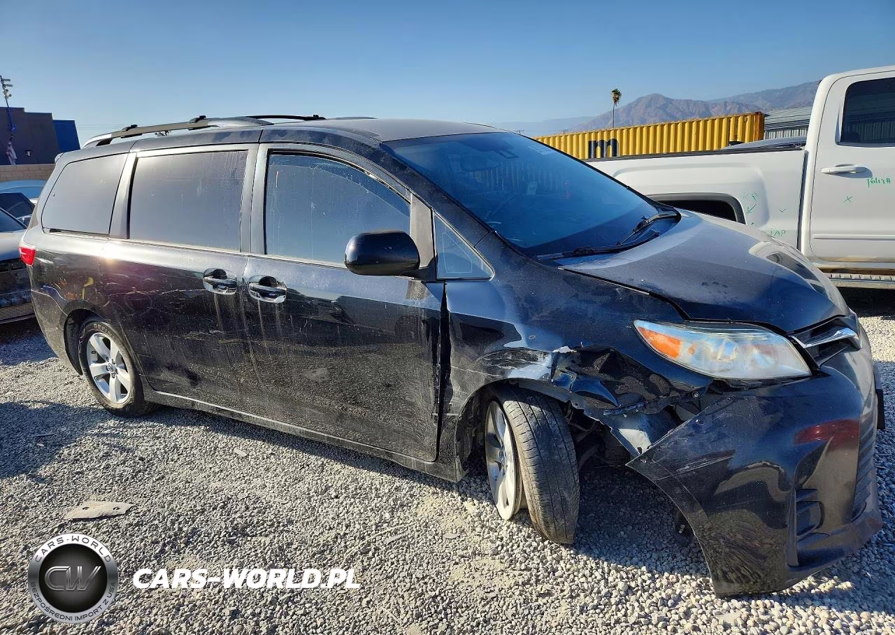 2020 Toyota Sienna Le VIN:5TDKZ3DC5LS045361 - 4