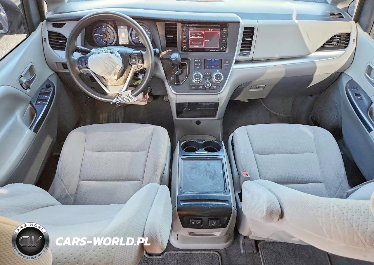 2020 Toyota Sienna Le VIN:5TDKZ3DC5LS045361 - 8