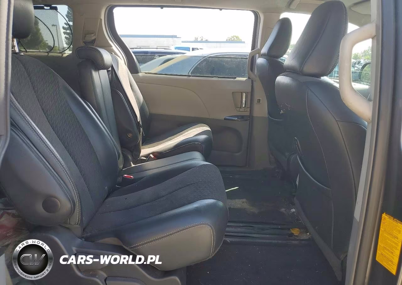 2014 Toyota Sienna Sport VIN:5TDXK3DC4ES412280 - 11