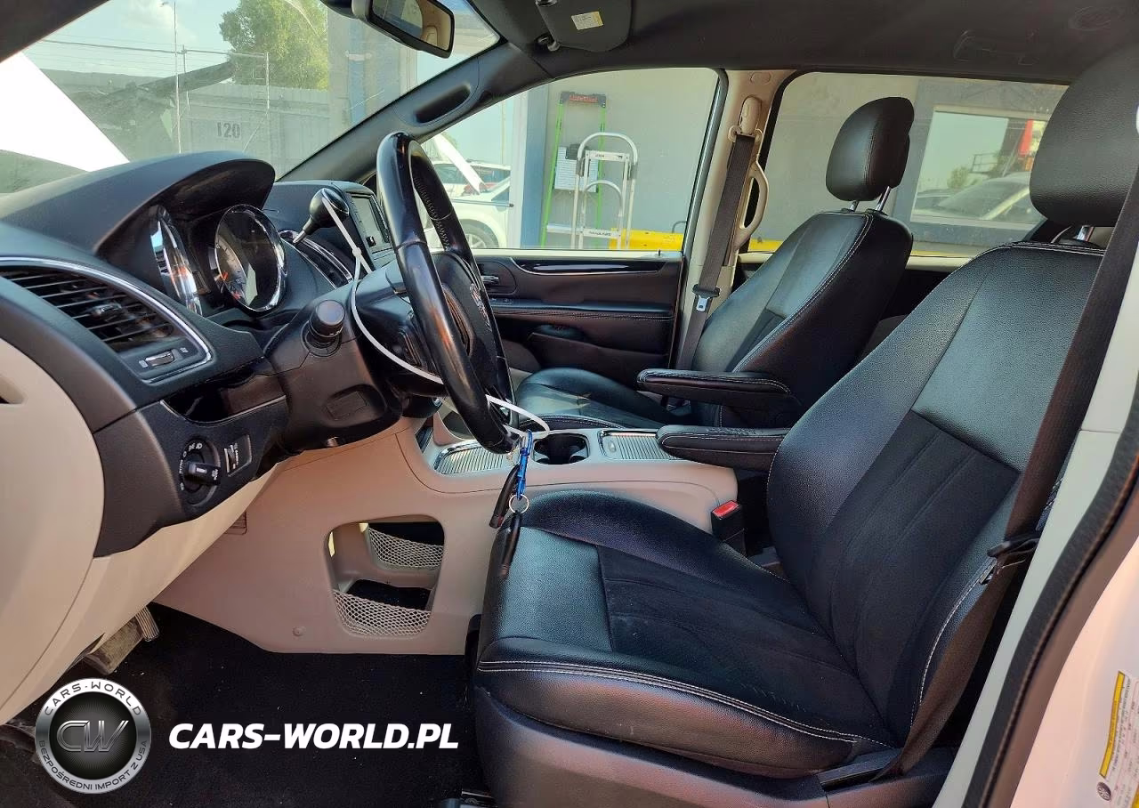2019 Dodge Grand Caravan Sxt VIN:2C4RDGCG1KR735544 - 7