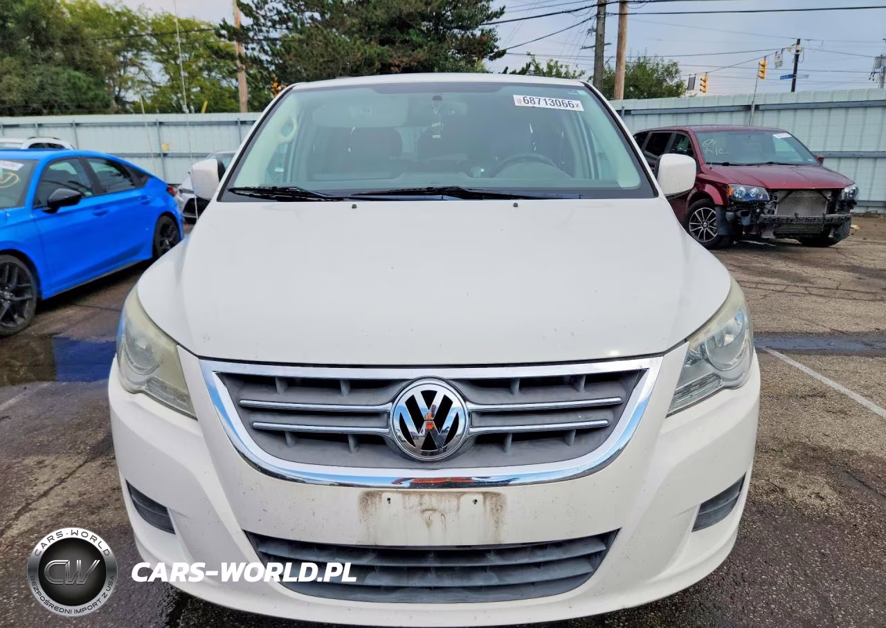 2011 Volkswagen Routan Se VIN:2V4RW3DG5BR636488 - 5