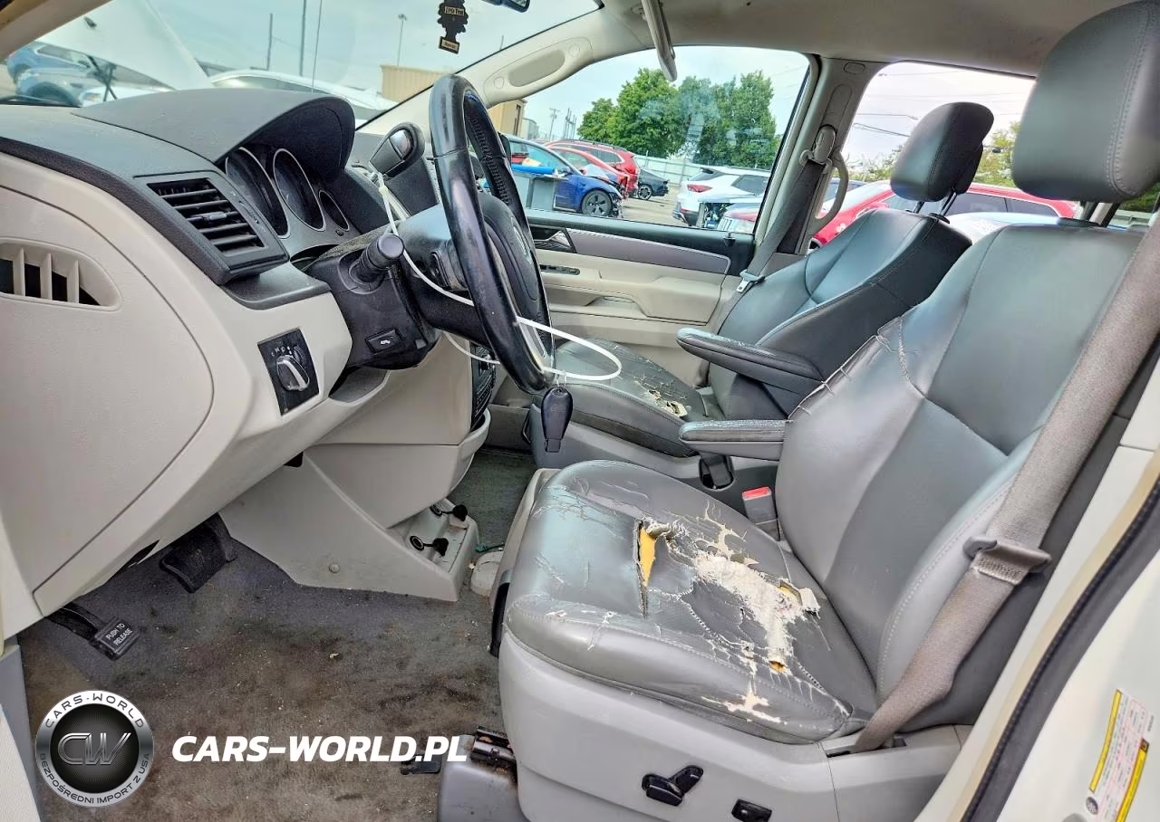 2011 Volkswagen Routan Se VIN:2V4RW3DG5BR636488 - 7