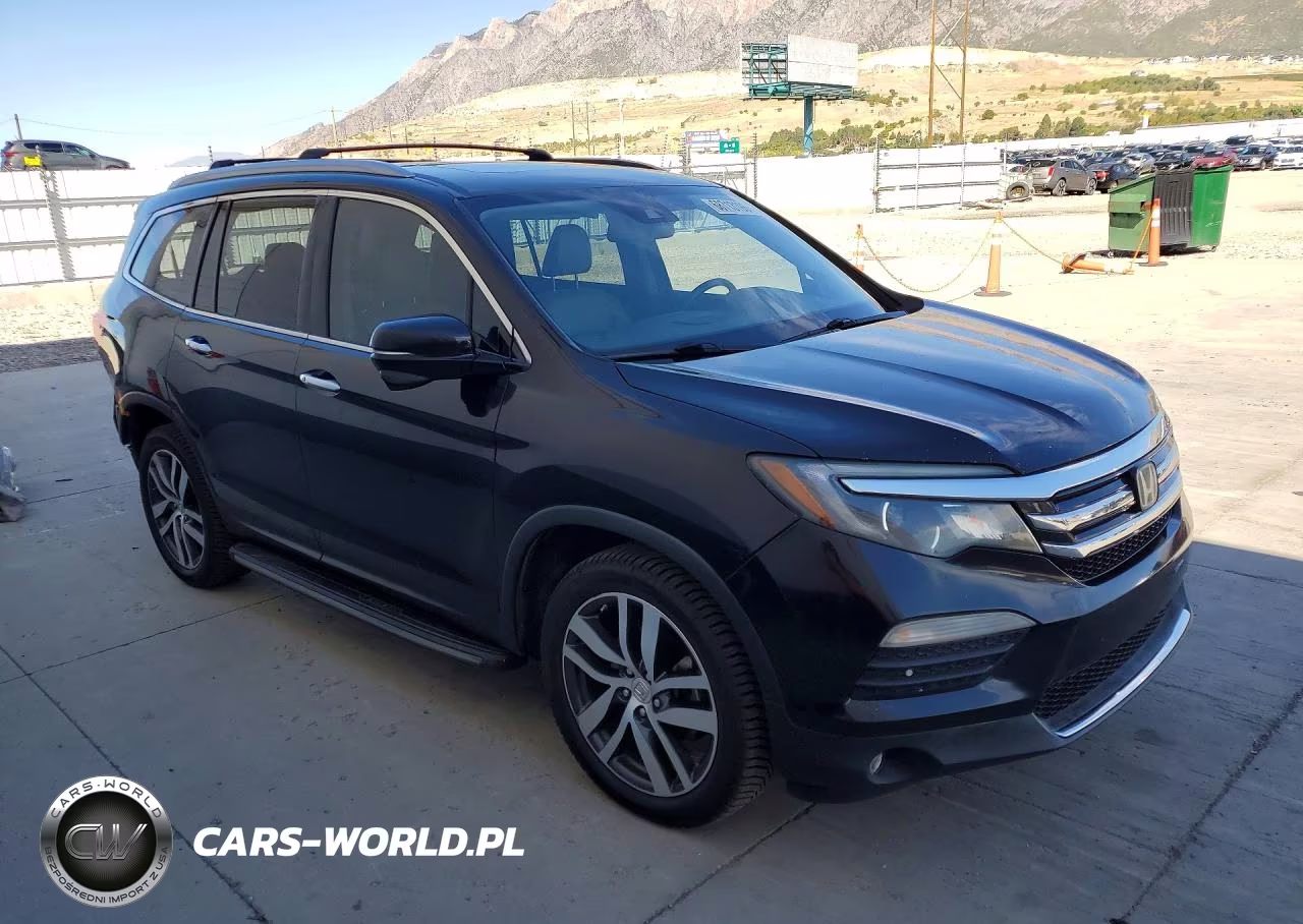 2016 Honda Pilot Touring VIN:5FNYF6H9XGB037656 - 4