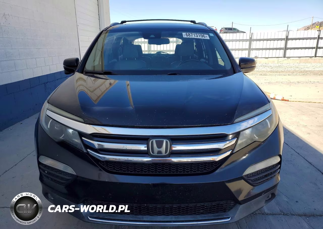2016 Honda Pilot Touring VIN:5FNYF6H9XGB037656 - 5