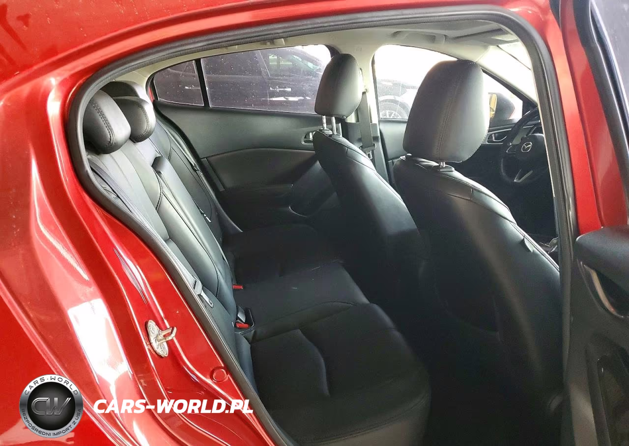 2018 Mazda 3 Touring VIN:3MZBN1L38JM256565 - 10