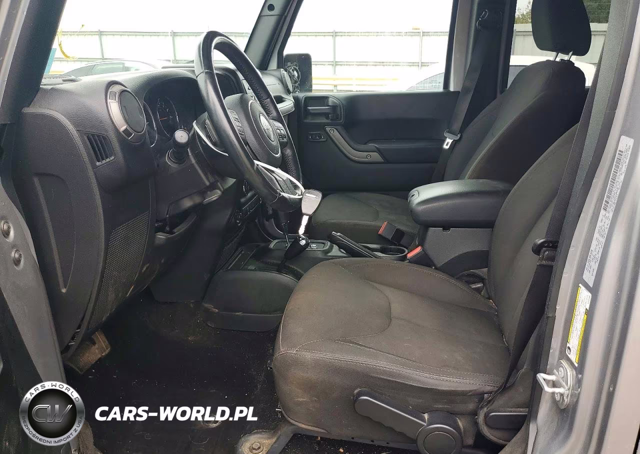 2018 Jeep Wrangler Unlimited Sport VIN:1C4BJWDG0JL842630 - 7