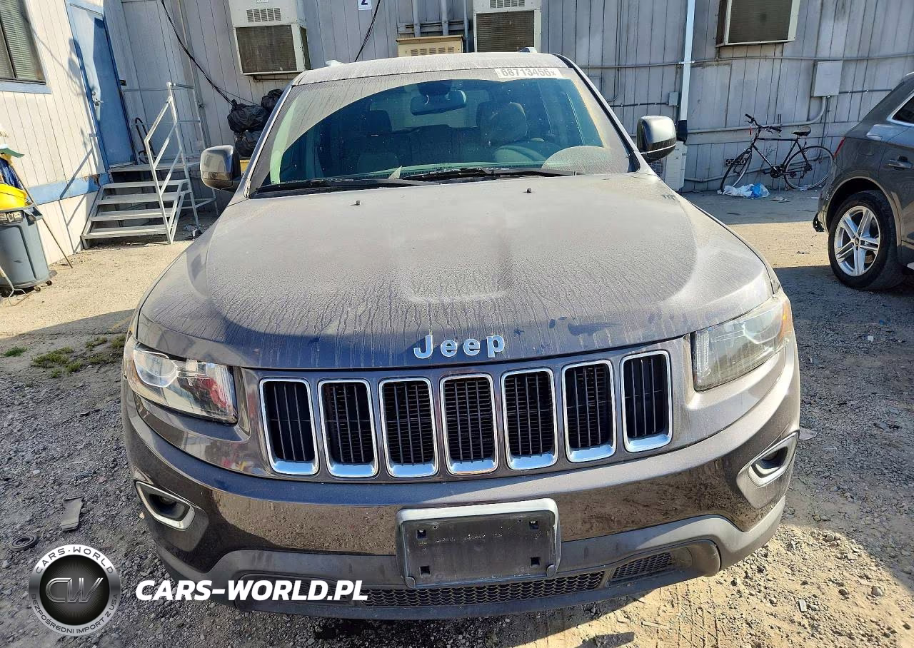 2014 Jeep Grand Cherokee Laredo VIN:1C4RJEAG3EC136917 - 5