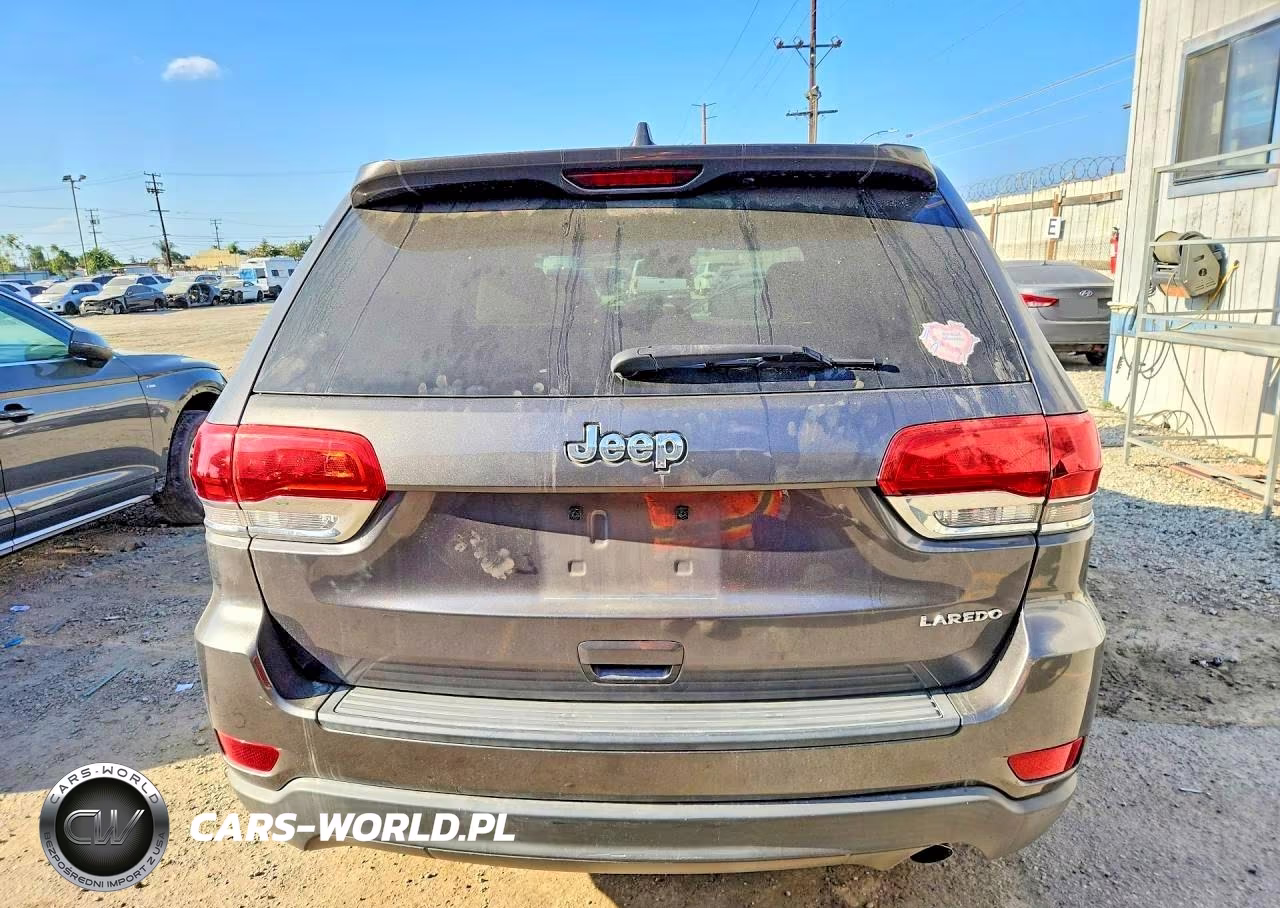 2014 Jeep Grand Cherokee Laredo VIN:1C4RJEAG3EC136917 - 6