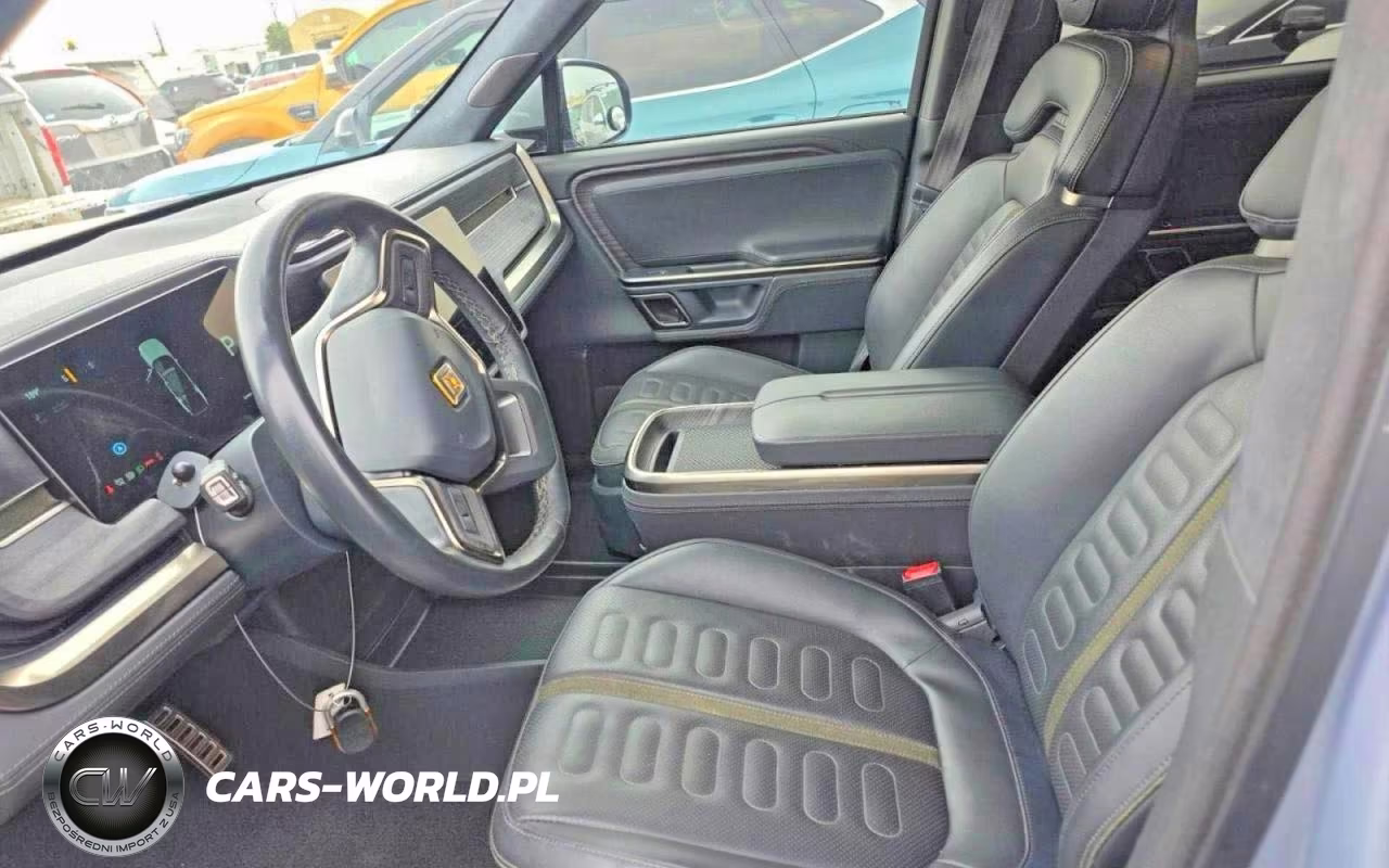 2023 Rivian R1S Adventure VIN:7PDSGABA4PN019950 - 7