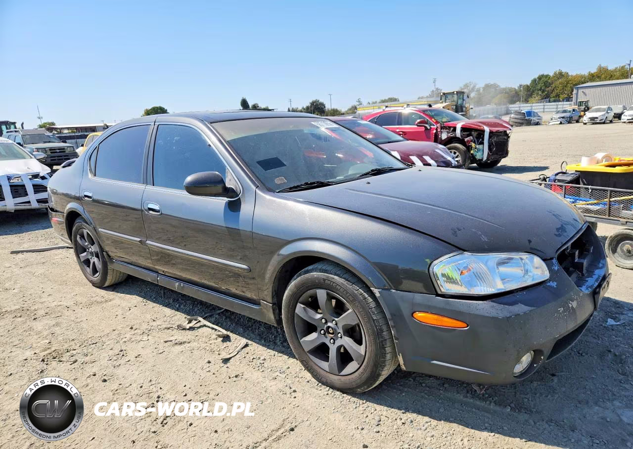 2000 Nissan Maxima Gxe VIN:JN1CA31A0YT016313 - 4