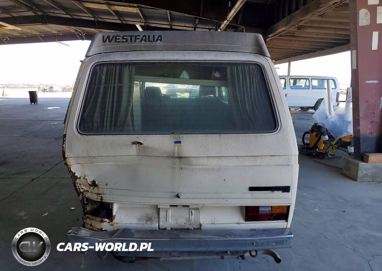 1982 Volkswagen Vanagon Campmobile VIN:WV2ZA0250CH048666 - 6
