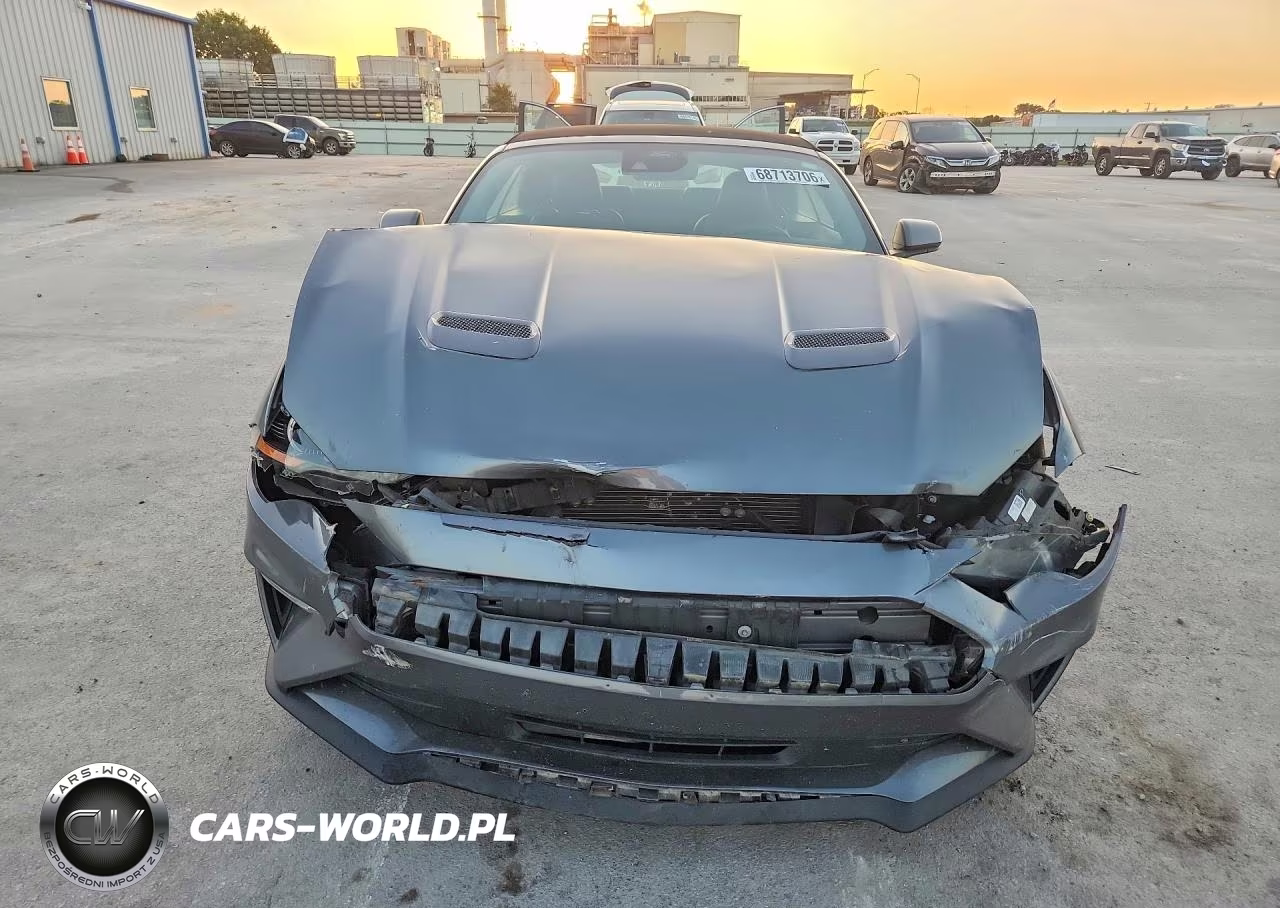 2021 Ford Mustang VIN:1FATP8UH3M5122325 - 5