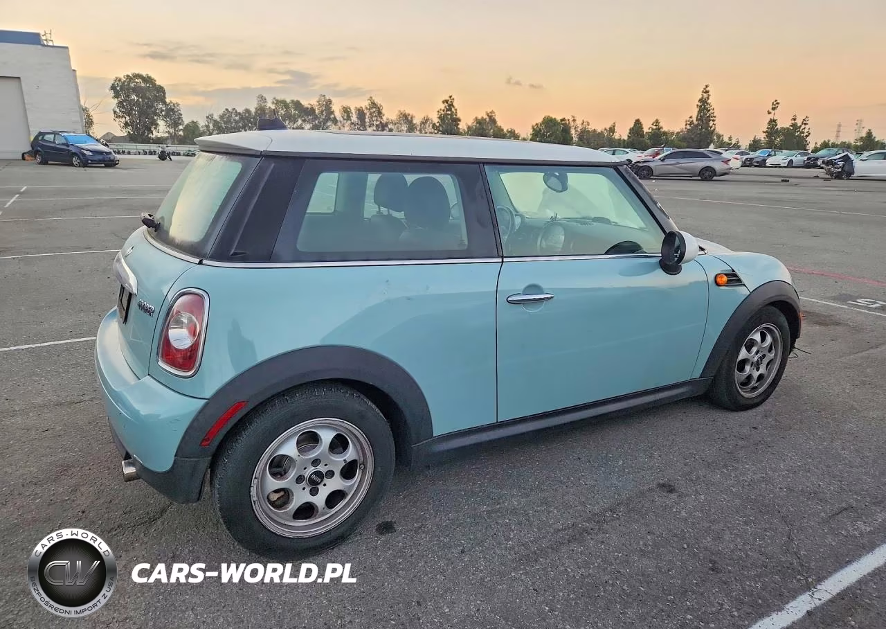 2012 Mini Cooper VIN:WMWSU3C5XCT255793 - 3