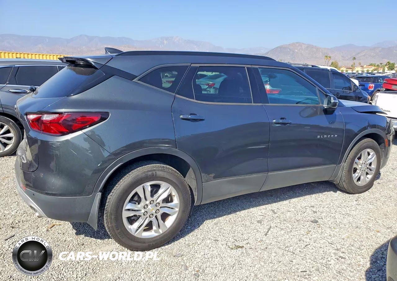 2019 Chevrolet Blazer 2Lt VIN:3GNKBGRS9KS658340 - 3