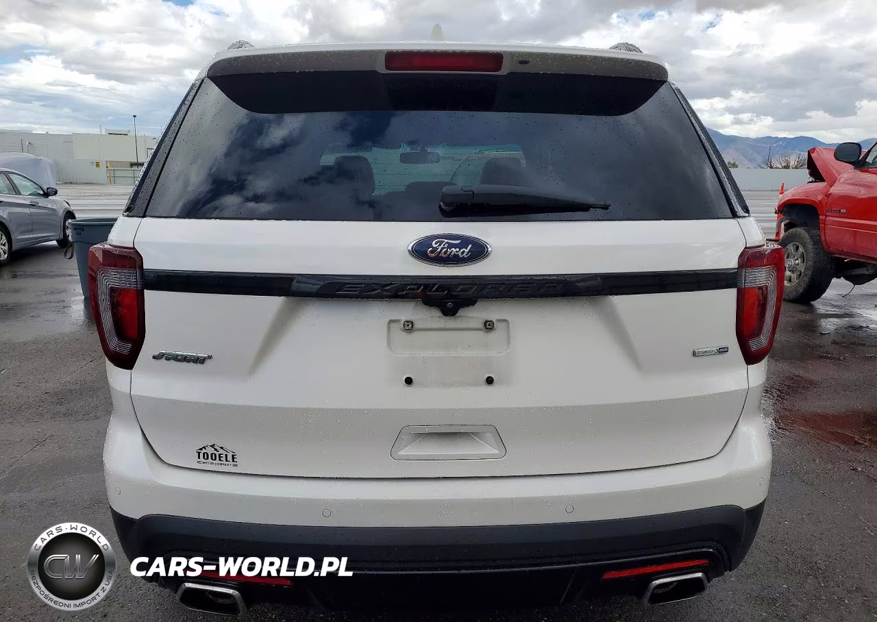 2017 Ford Explorer Sport VIN:1FM5K8GT9HGB32459 - 6