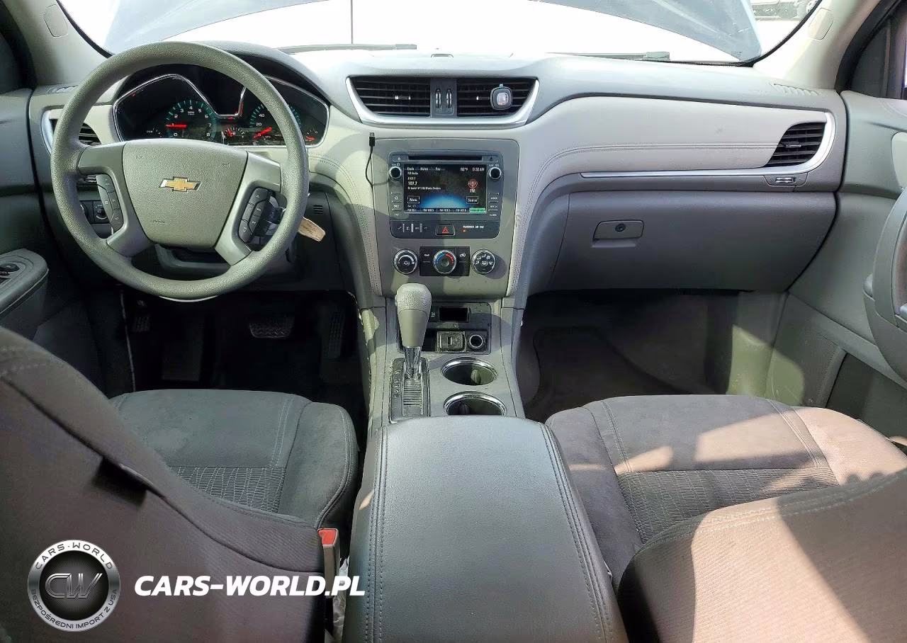 2017 Chevrolet Traverse Ls VIN:1GNKRFKD8HJ157290 - 8