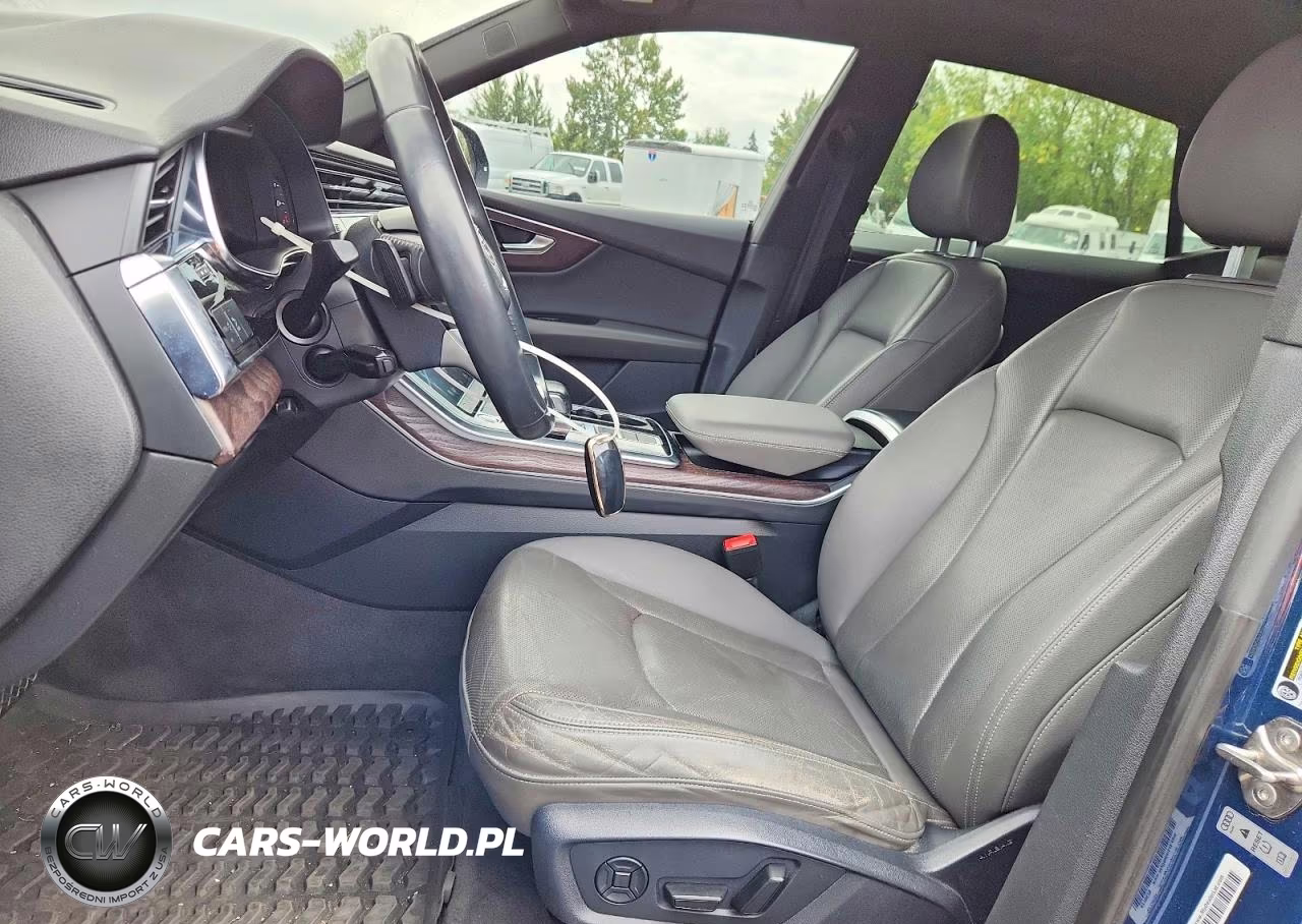2019 Audi Q8 Premium Plus S-Line VIN:WA1EVAF16KD012639 - 7