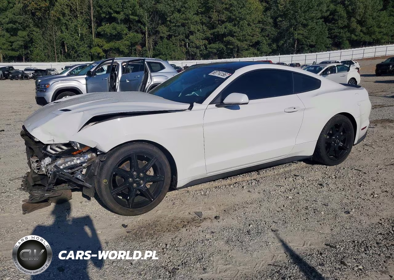 2018 Ford Mustang VIN:1FA6P8TH8J5158814 - 1