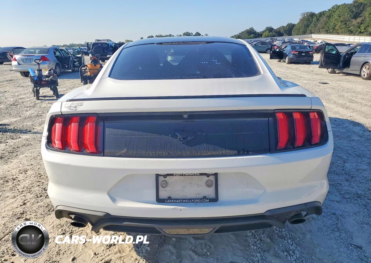 2018 Ford Mustang VIN:1FA6P8TH8J5158814 - 6