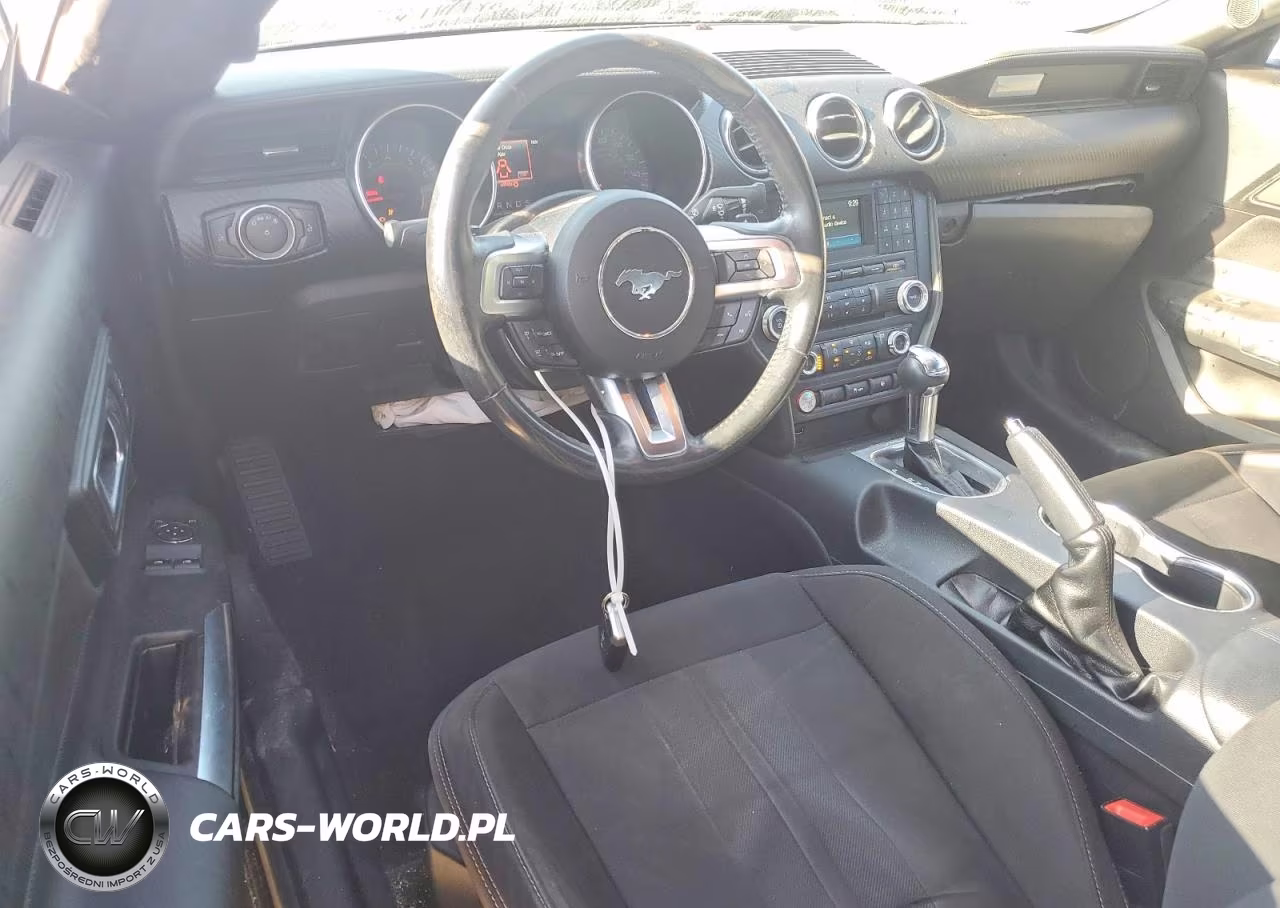 2018 Ford Mustang VIN:1FA6P8TH8J5158814 - 8