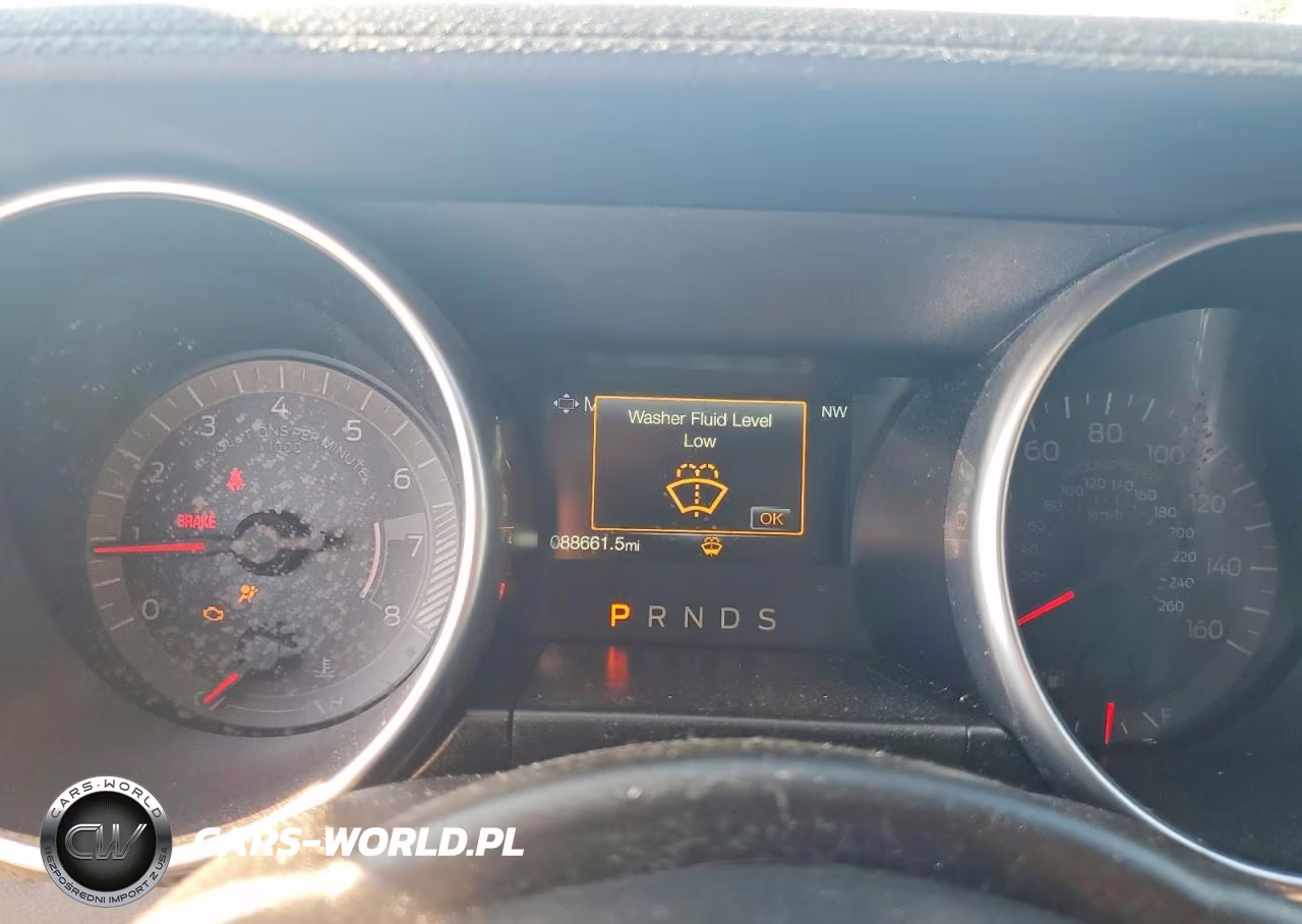 2018 Ford Mustang VIN:1FA6P8TH8J5158814 - 9