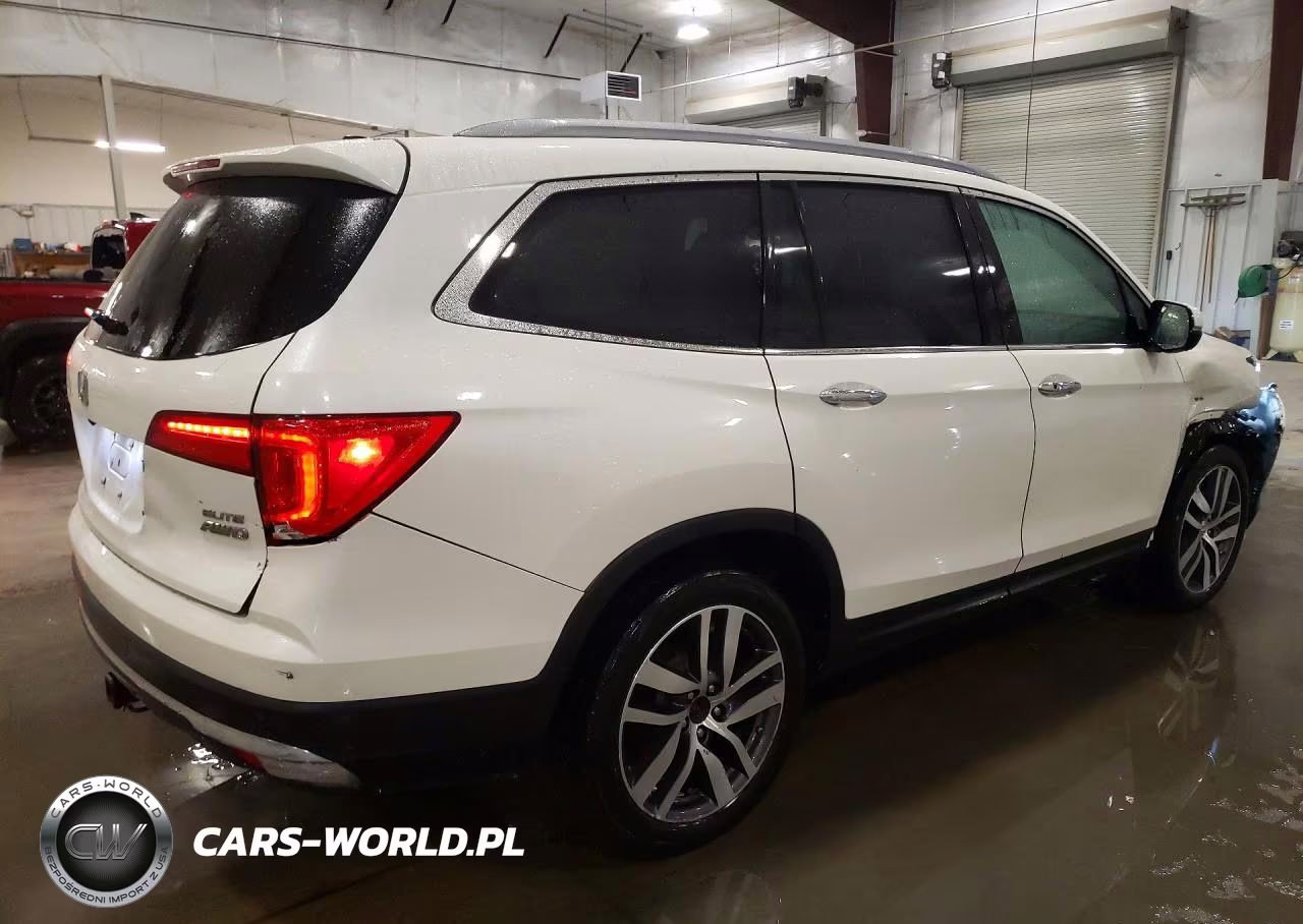 2017 Honda Pilot Elite VIN:5FNYF6H07HB053459 - 3