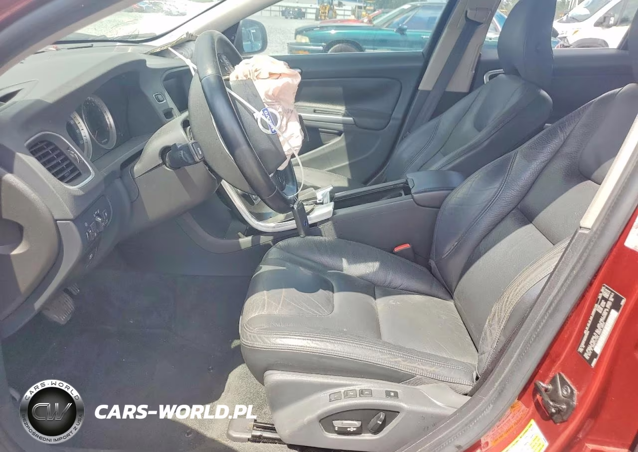 2012 Volvo S60 T5 VIN:YV1622FS9C2079244 - 7